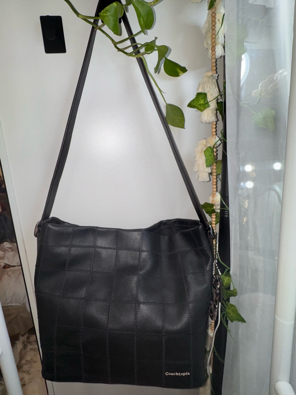 Coachtopia Alter/Ego Large Black Hobo Bag Bella Hadid - Picture 2 of 16